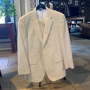 Jos. A. Bank tan seersucker suit. Barely worn. Like new.